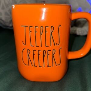🎃 Rae Dunn Jeepers creepers  Mug🎃